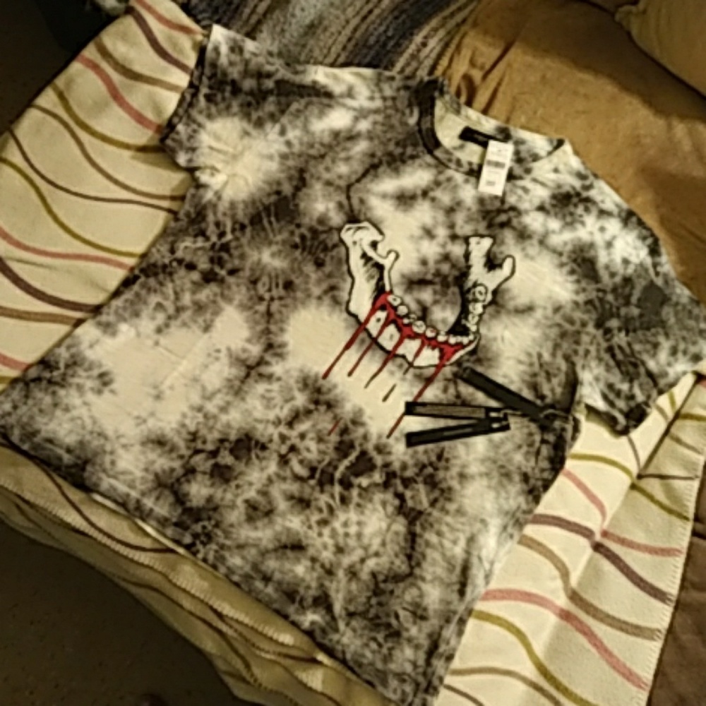 Mike Amiri (t-shirt)